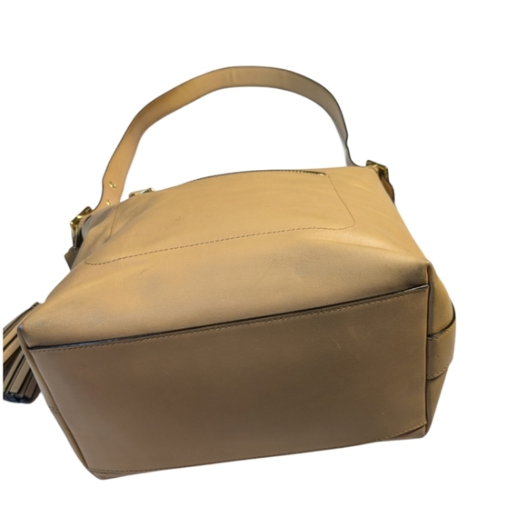 COACH BUCKET Large Legacy Light Tan LEATHER DUFFLE SHOULDER BAG - Picture 5 of 16